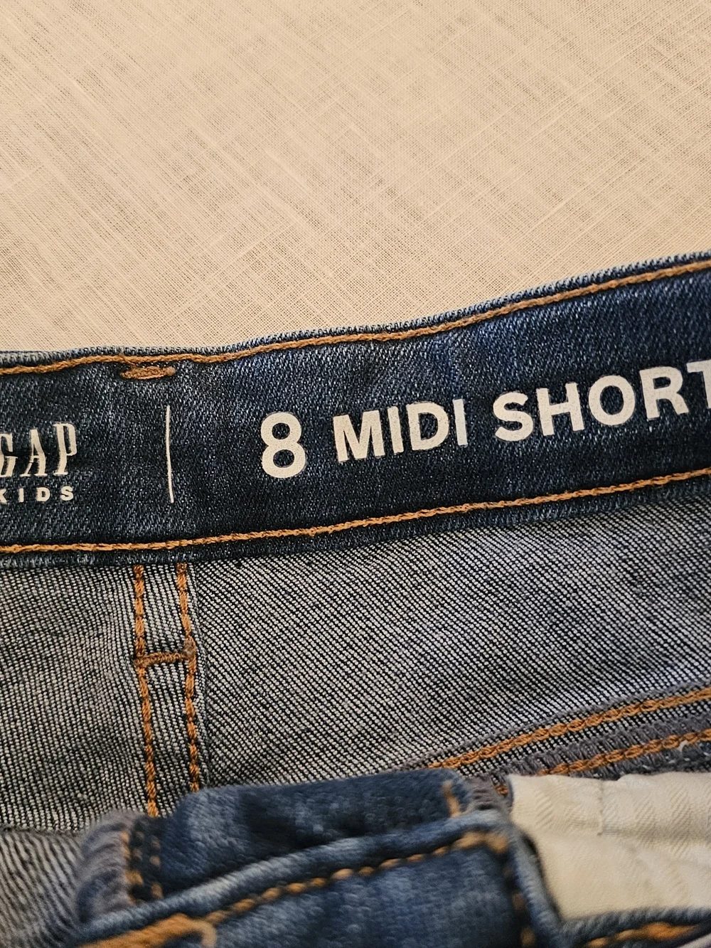 Gap Kids Girls Midi Denim Shorts Size 8 Distressed Frayed Hem